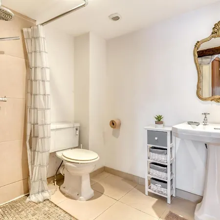 Au Puits De La Cite - Terrasse Vue Cite - Wifi