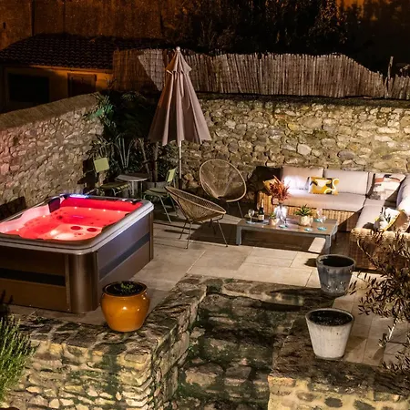 Villa Au Puits De La Cite - Terrasse Vue Cite - Wifi *